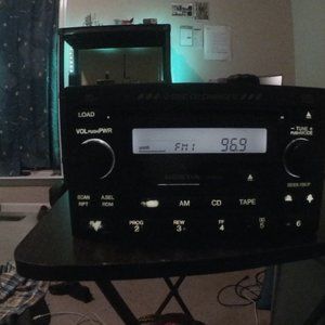 Honda car stereo 39100-S82-A300 For Repair, Connector Included